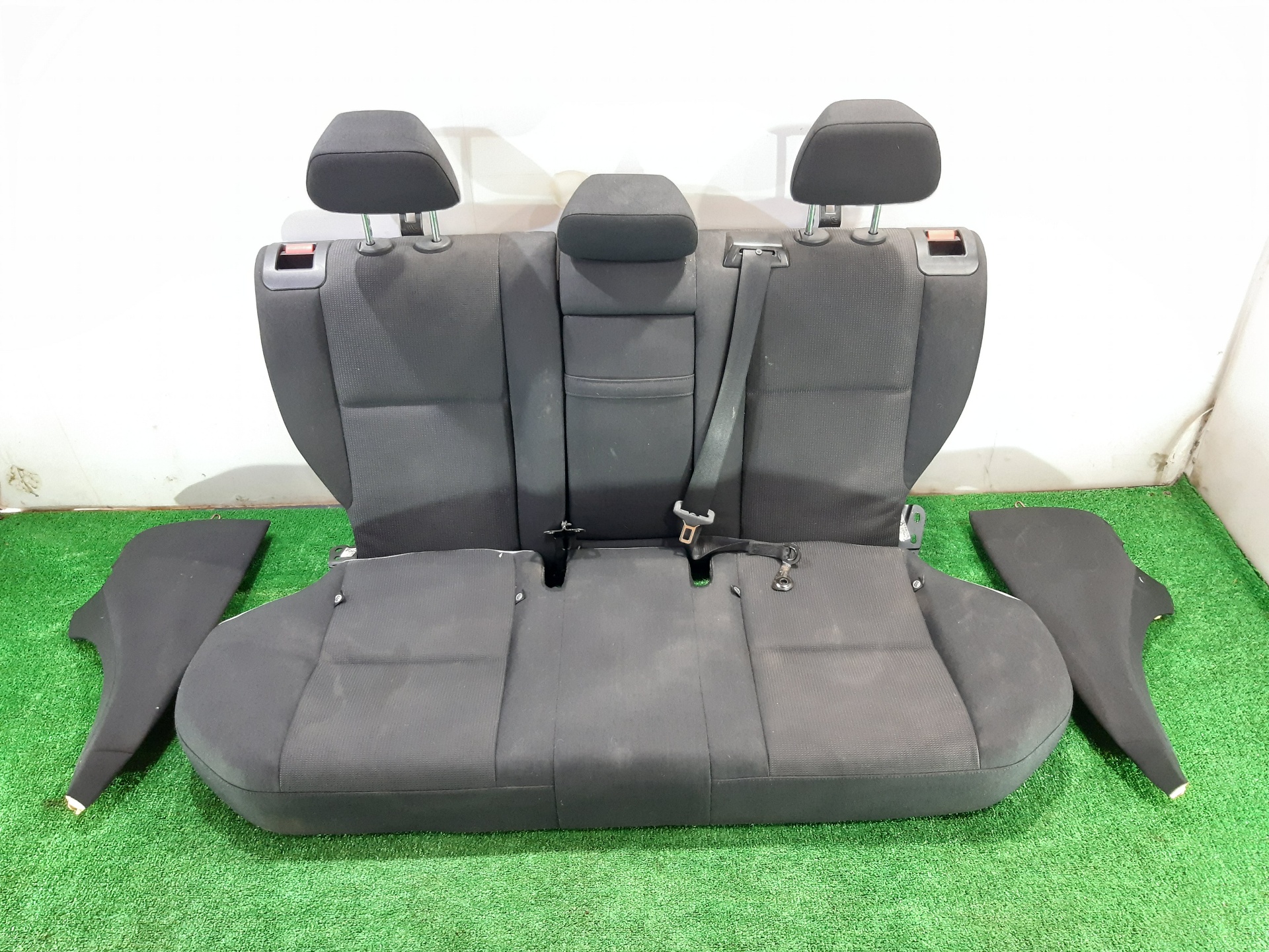 Isofix mercedes w204 best sale