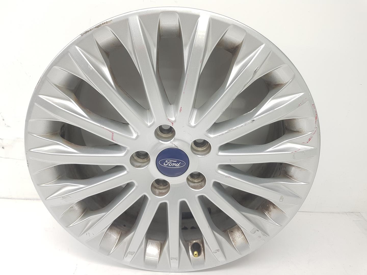 ford-c-max-2-generation-2010-2019-tire-2237382-7jx17h2-17pulgadas