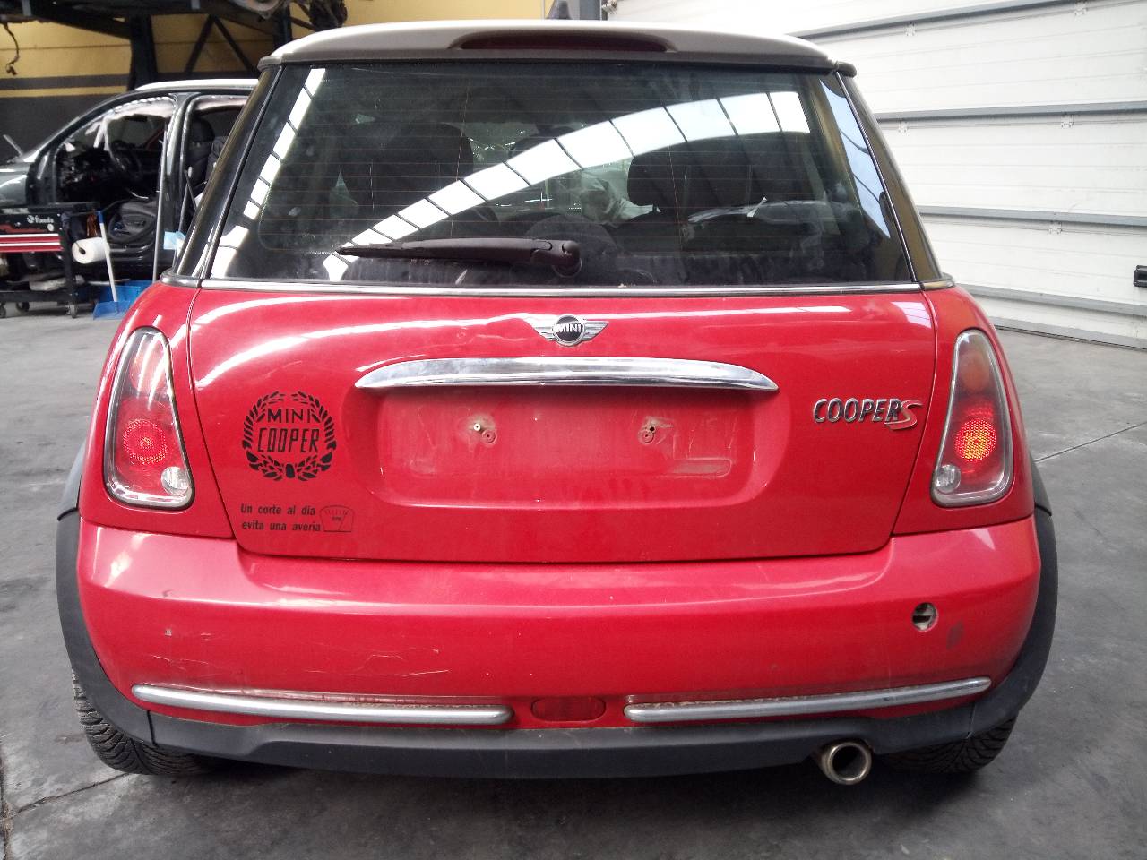 MINI Cooper R50 (2001-2006) Крыло переднее правое 24106780 - Подержанные  запчасти онлайн - 10668432 | Partversal.hu