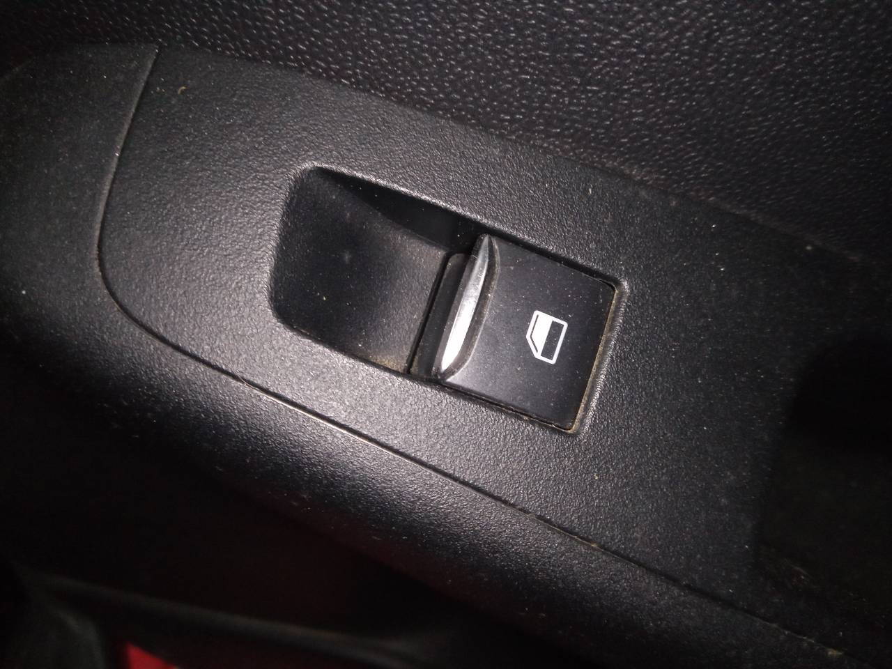 FORD FIESTA VII (2017present) Rear Right Door Window Control Switch