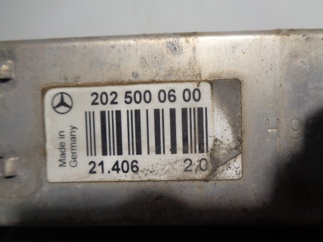 Mercedes-Benz C (W202) Feltöltőlevegő-hűtőrács