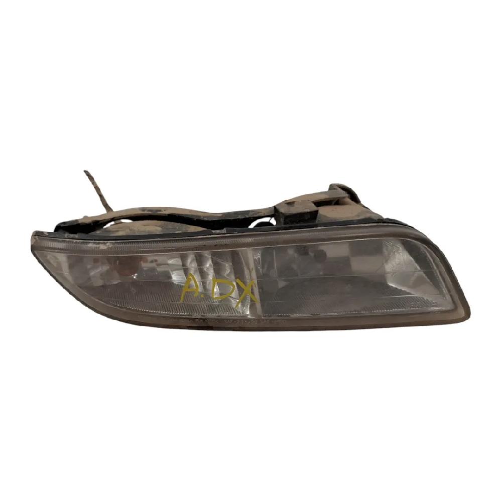 Farol de nevoeiro direito 665 925 8320208001 Ssangyong Rexton/rexton ii (12/03>) 0-0 309000 km