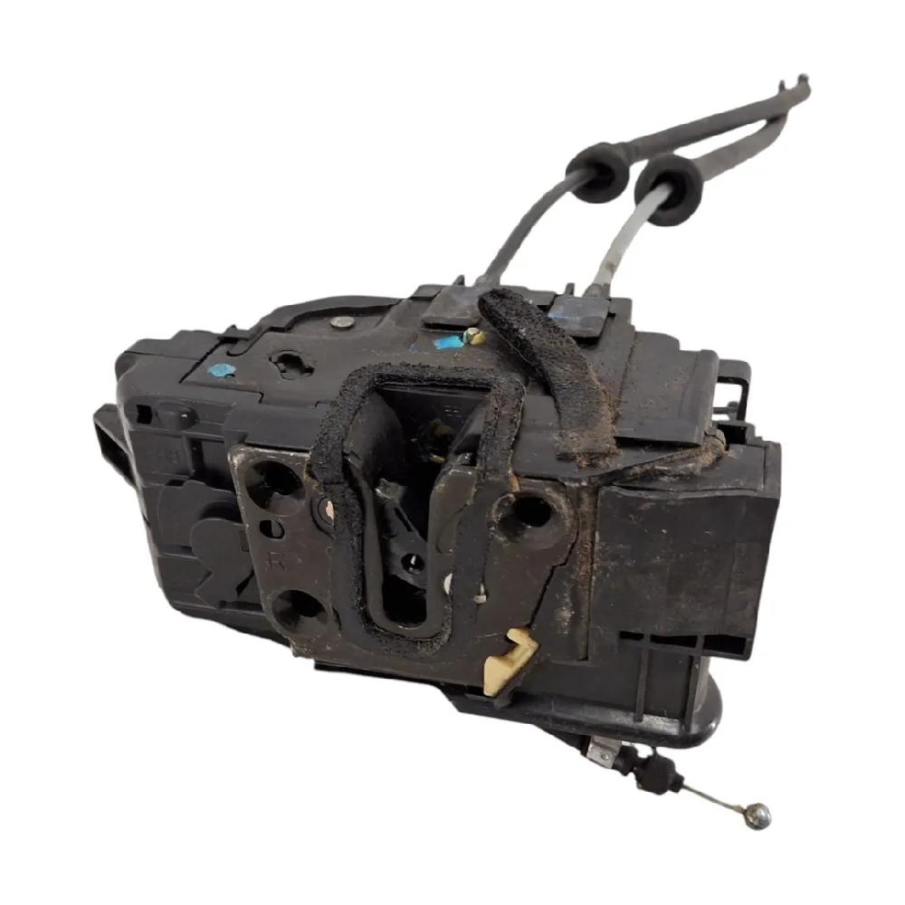 Cerradura puerta delantera derecha D4EB 813202B030 Hyundai Santa fé ii (cm) 2006-2009 261000 km