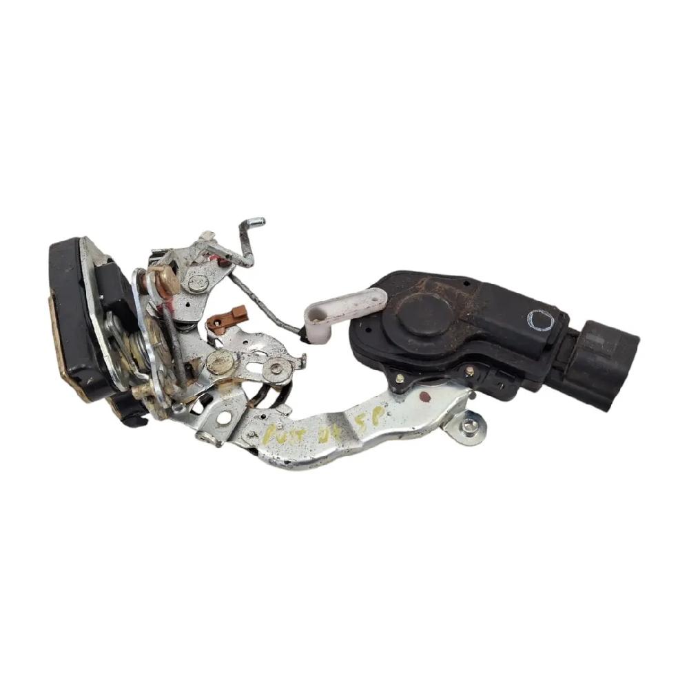 Cerradura puerta trasera derecha M13A 8230175G31000 Suzuki Ignis i (fh) 2000-2003