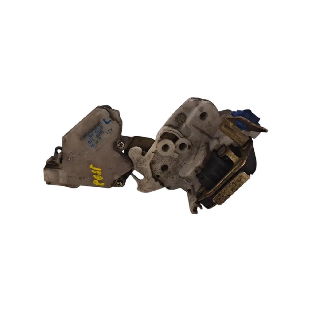 Cerradura maletero / porton TD27H Nissan Terrano ii (r20) 1996-2007 225948 km