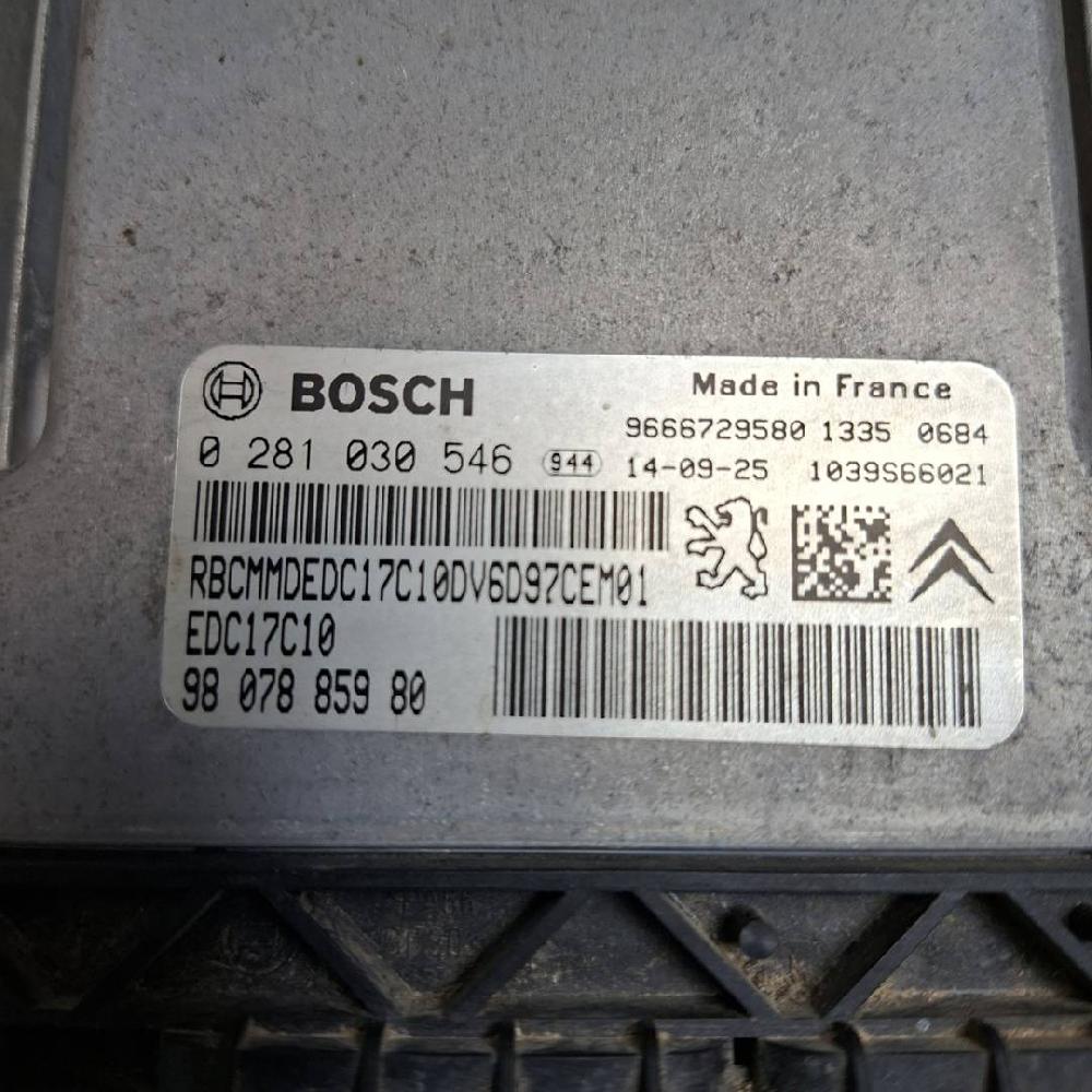 Centralita motor uce 0281030546 de Peugeot Expert kasten 2007-2016 - pieza usada