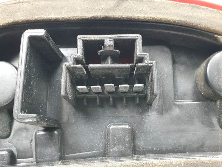 Scheinwerfer hinten rechts 188A4000 46794078 de Fiat Punto (188_) 1999-2010 60 CV con 136786 km - pieza usada