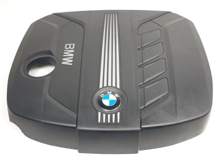 Tapa motor N47D20C 13717802847 de Bmw 5 (f10) 2011-2016 184 CV con 1 km