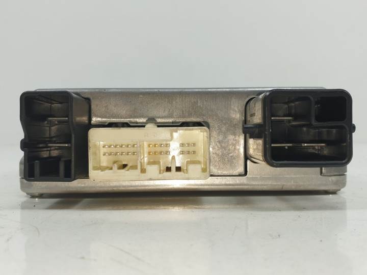 Módulo electronico 2ADFHV 8965042040 de Toyota Rav 4 iii (_a3_) 2008-2013 150 CV - pieza usada