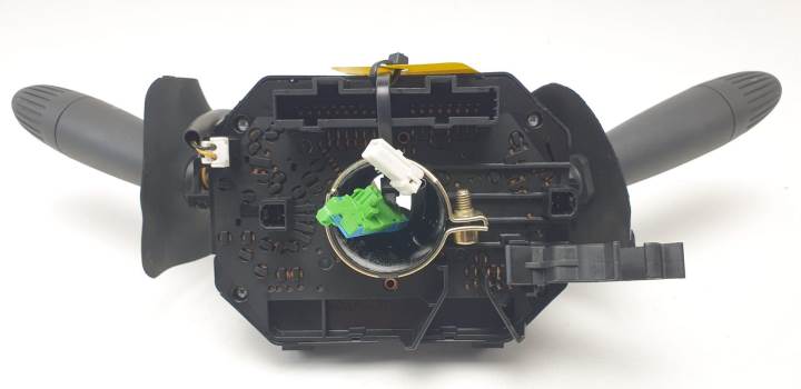 Commande de feu 188A4000 735444632 de Fiat Panda / panda classic (169_) 2010-2013 60 CV - pieza usada