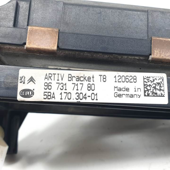 Módulo electronico 9673046780 de Peugeot 5008 (0u_, 0e_) 2009-2017 114 CV - pieza usada