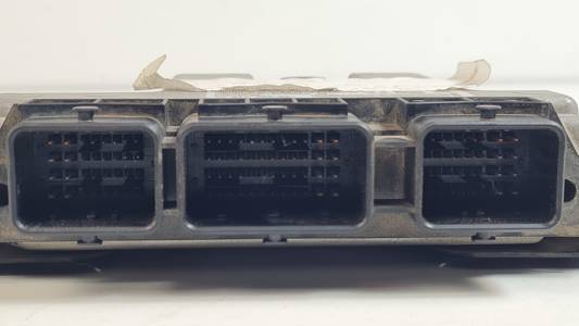 Centralita motor uce 0281011863 de Citroen C4 i sedán 2006-2011 90 CV - pieza usada