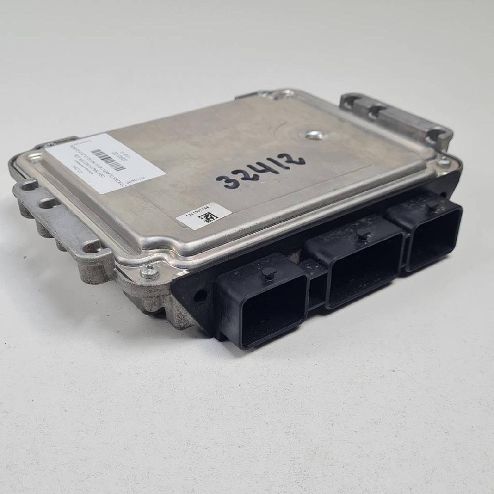 Centralita motor uce 0281011863 de Citroen C4 i sedán 2006-2011 - pieza usada