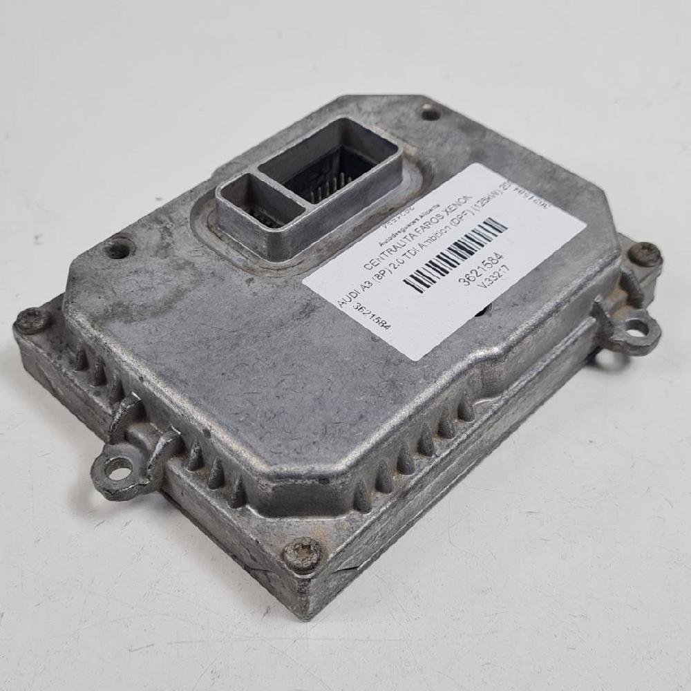 Boîtier xenon 1307329115 de Audi A3 (8p) 2003-2012 170 CV