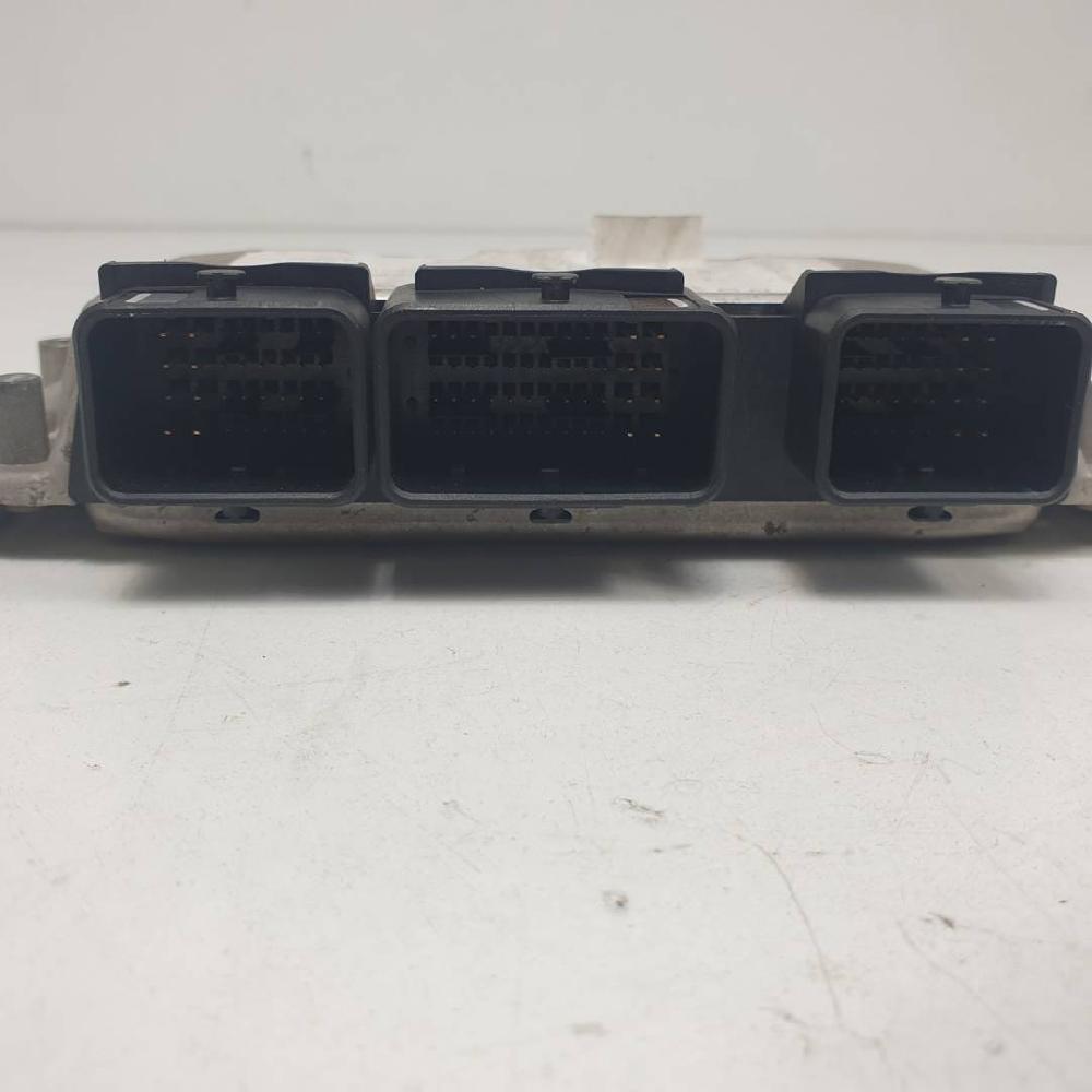 Centralina do motor 0261206943 de Peugeot 307 (3a/c) 2004-2009 - pieza usada