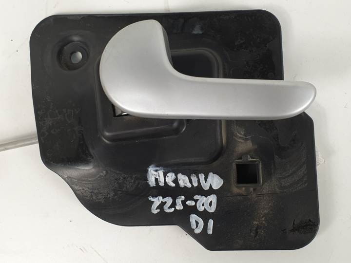 Maniglia interna anteriore sinistra Z14XE 316053479 de Opel Meriva a monospace (x03) 2004-2010 90 CV con 1 km