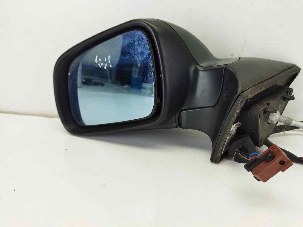 Espelho retrovisor esquerdo 9HY (DV6TED4),9HZ (DV6TED4) 41454313 de Peugeot 407 (6d_) 2004-2010 109 CV con 222000 km - pieza usada