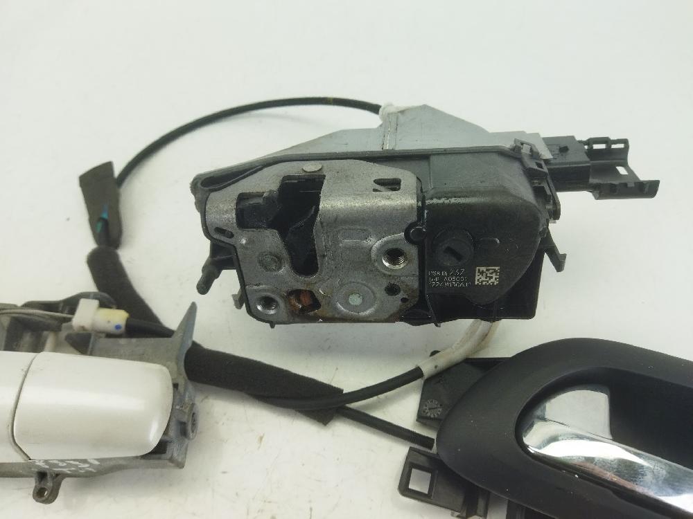 Serratura porta posteriore sinistra RHH (DW10CTED4) 732297 de Peugeot 3008 monospace (0u_) 2009-2016 163 CV con 161818 km - pieza usada