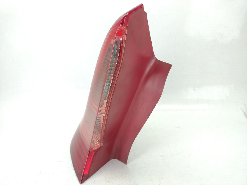 Pisca tras esquerdo 9HV (DV6TED4B),9HV (DV6TED4BU),9HX (DV6ATED4) 9646801777 de Citroen C4 coupé (la_) 2004-2011 90 CV con 200000 km - pieza usada