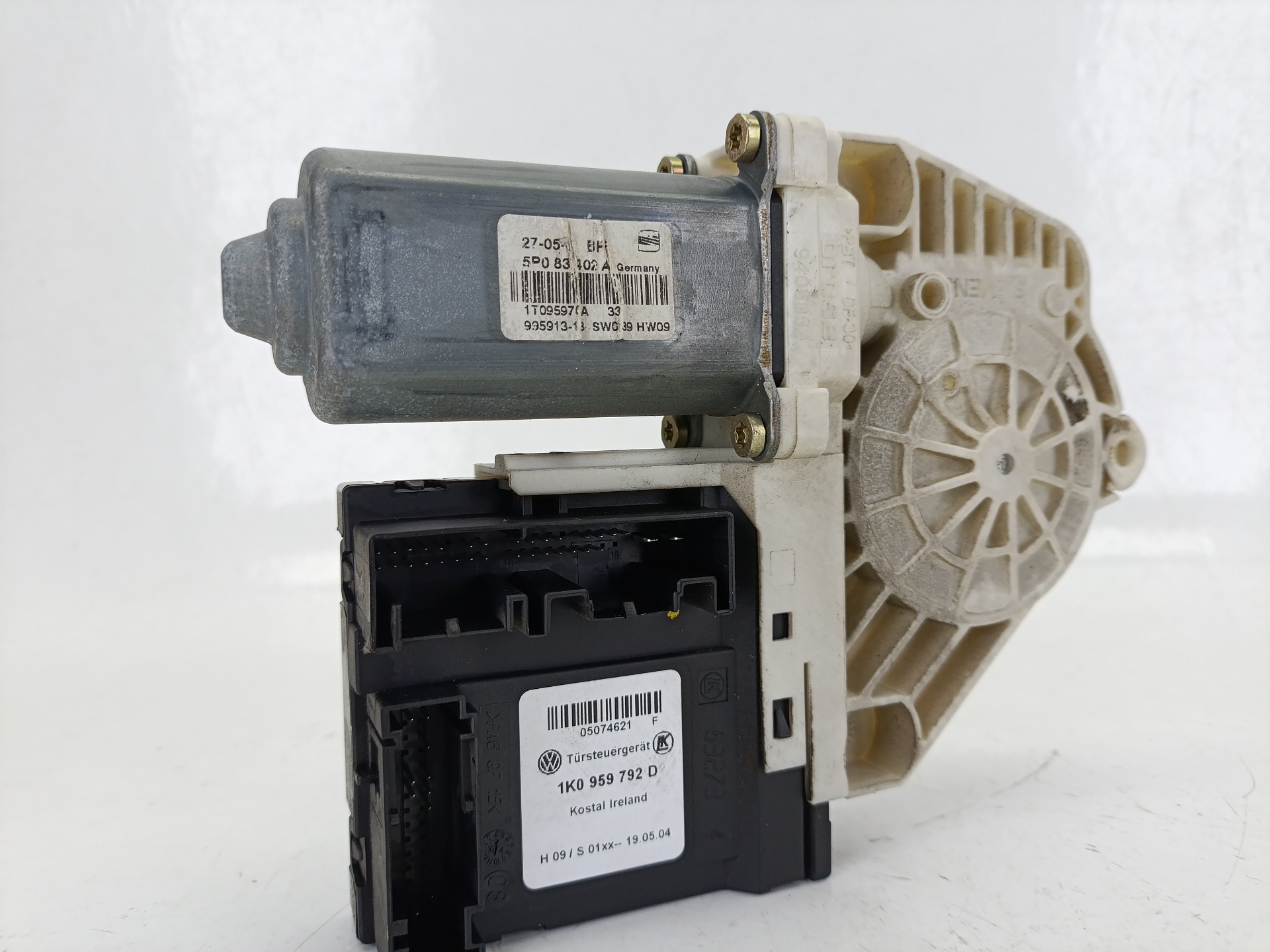SEAT Toledo 3 generation (2004-2010) Маторчик стеклоподъемника передней правой двери 1K0959792D 24976201