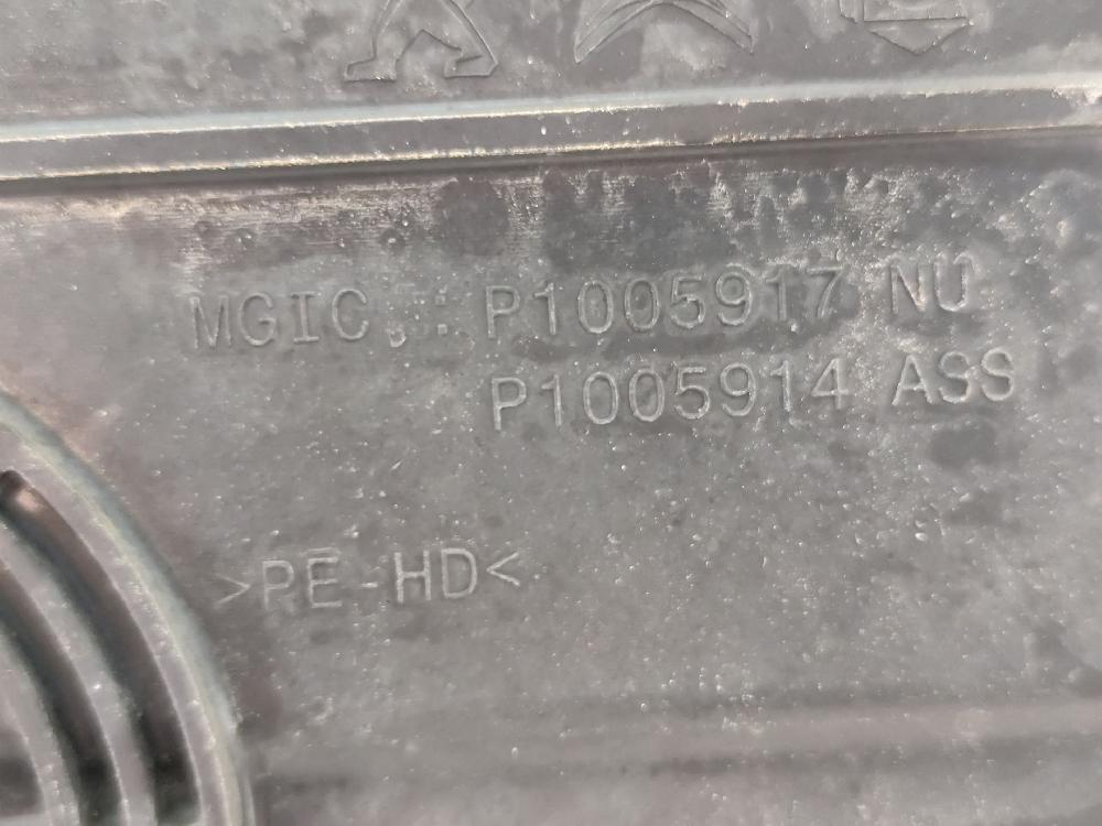 Deposito aditivo fap/adblue EHY (DW10FCC) 9813729880 de Peugeot 508 sw ii (fc_, fj_, f4_) 2018-0 163 CV con 603824 km - pieza usada
