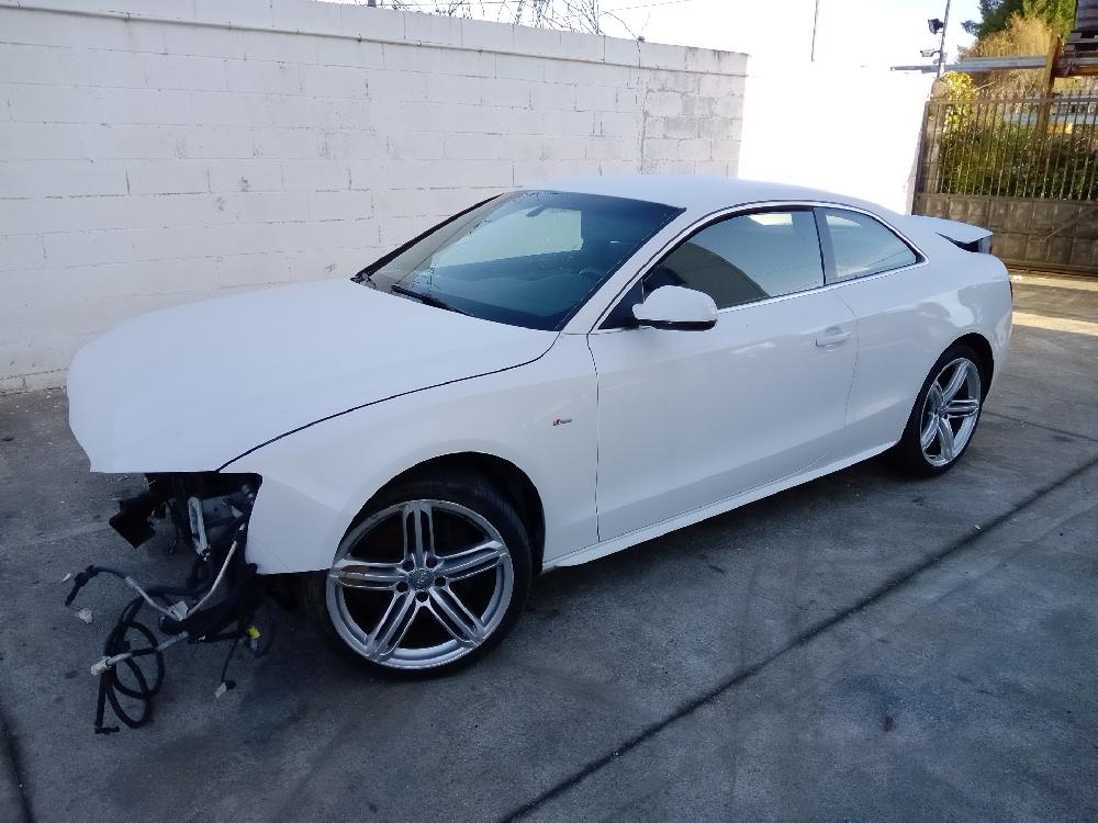 AUDI A5 Sportback 8T (2009-2011) Переднє ліве поперечне плече 8K0407156B 26025527