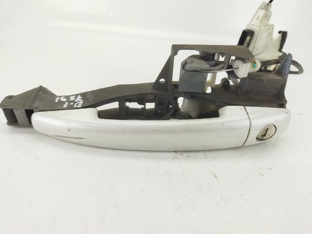 Front door lock lh RHH (DW10CTED4) 732291 de Peugeot 3008 monospace (0u_) 2009-2016 163 CV con 161818 km - pieza usada