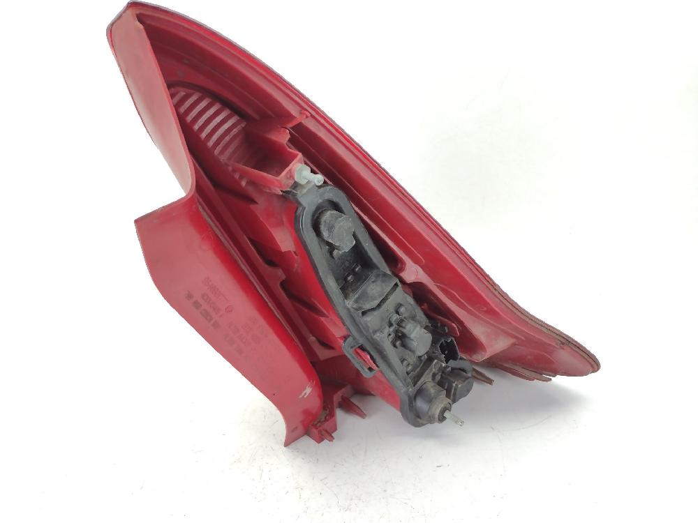 Pisca tras esquerdo 9HV (DV6TED4B),9HV (DV6TED4BU),9HX (DV6ATED4) 9646801777 de Citroen C4 coupé (la_) 2004-2011 90 CV con 200000 km - pieza usada