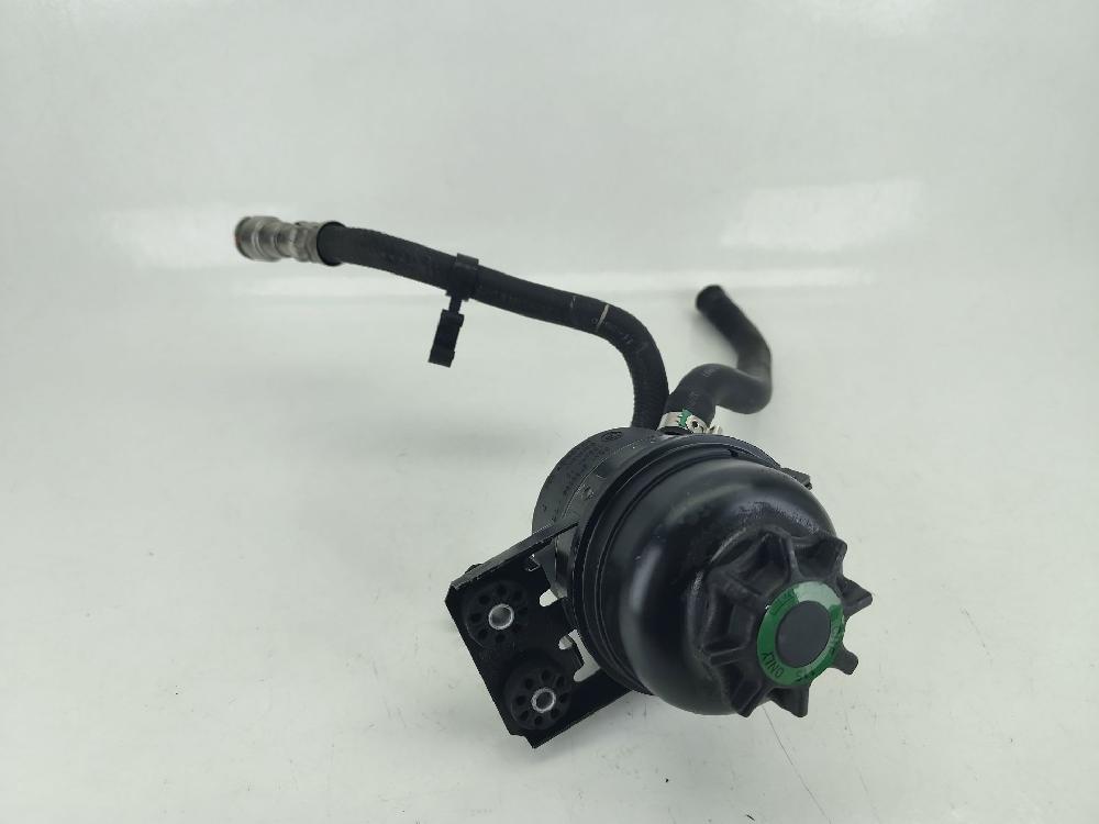 Depósito expansion N47 D20 D 32416851218 de Bmw X1 (e84) 2011-2015 204 CV con 490000 km