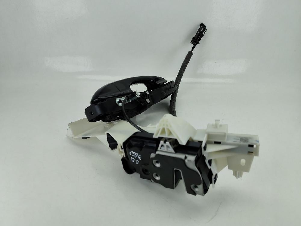 Cerradura puerta delantera derecha B7JA,B7JB 2338022 de Ford Puma (j2k, cf7) 2019-0 125 CV con 3179 km