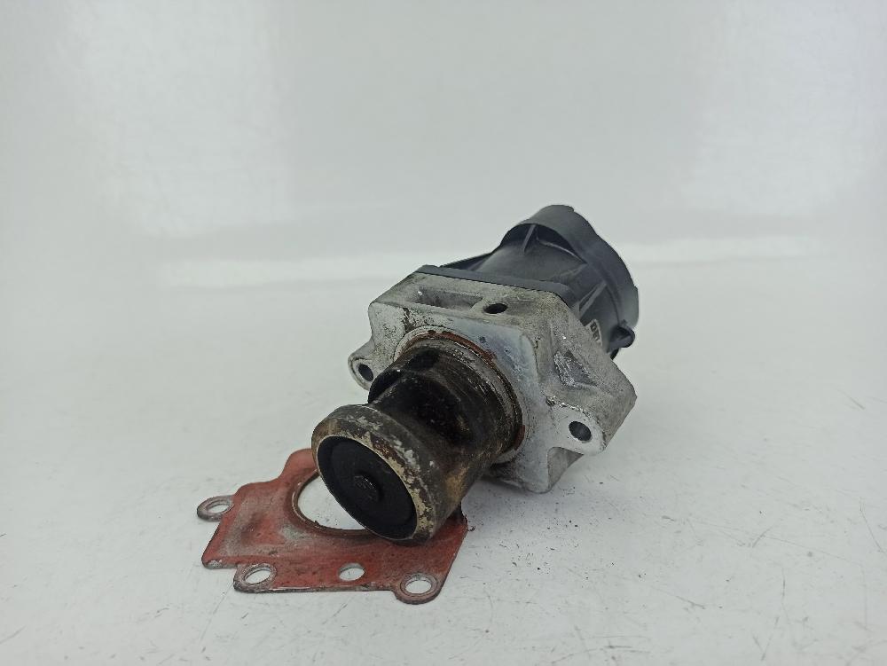 Válvula egr A 20 DT,A 20 DTJ 55566052 de Opel Insignia a sports tourer (g09) 2008-2012 131 CV con 250000 km - pieza usada