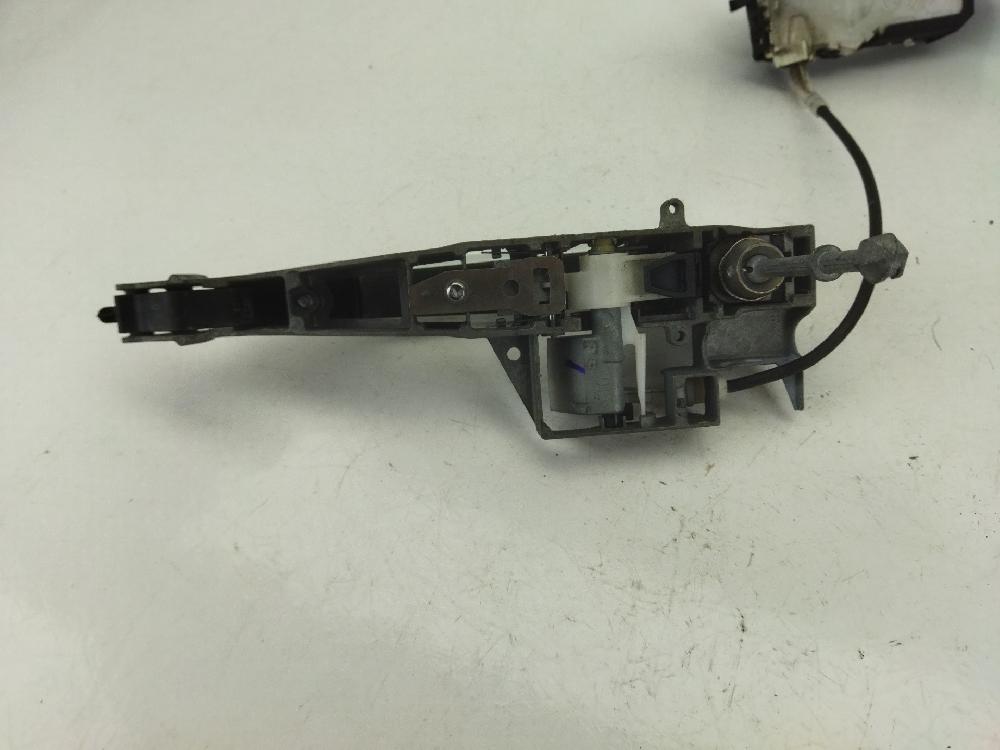 Front door lock lh RHH (DW10CTED4) 732291 de Peugeot 3008 monospace (0u_) 2009-2016 163 CV con 161818 km - pieza usada