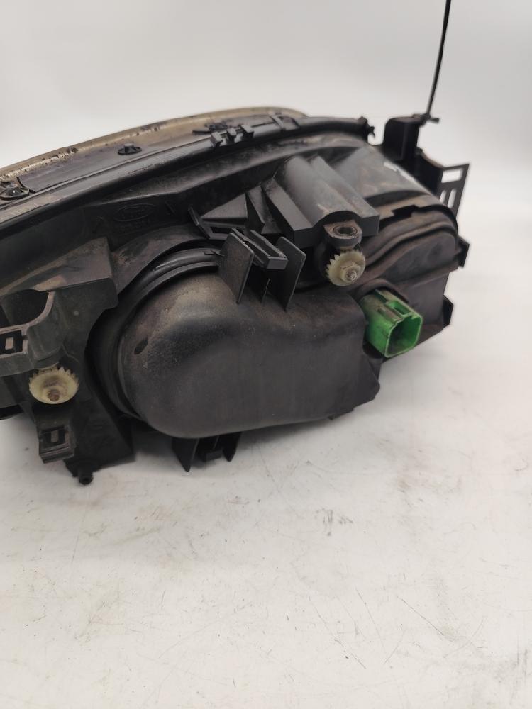 Faro izquierdo 1144909 de Ford Mondeo iii turnier (bwy) 2000-2007 - pieza usada