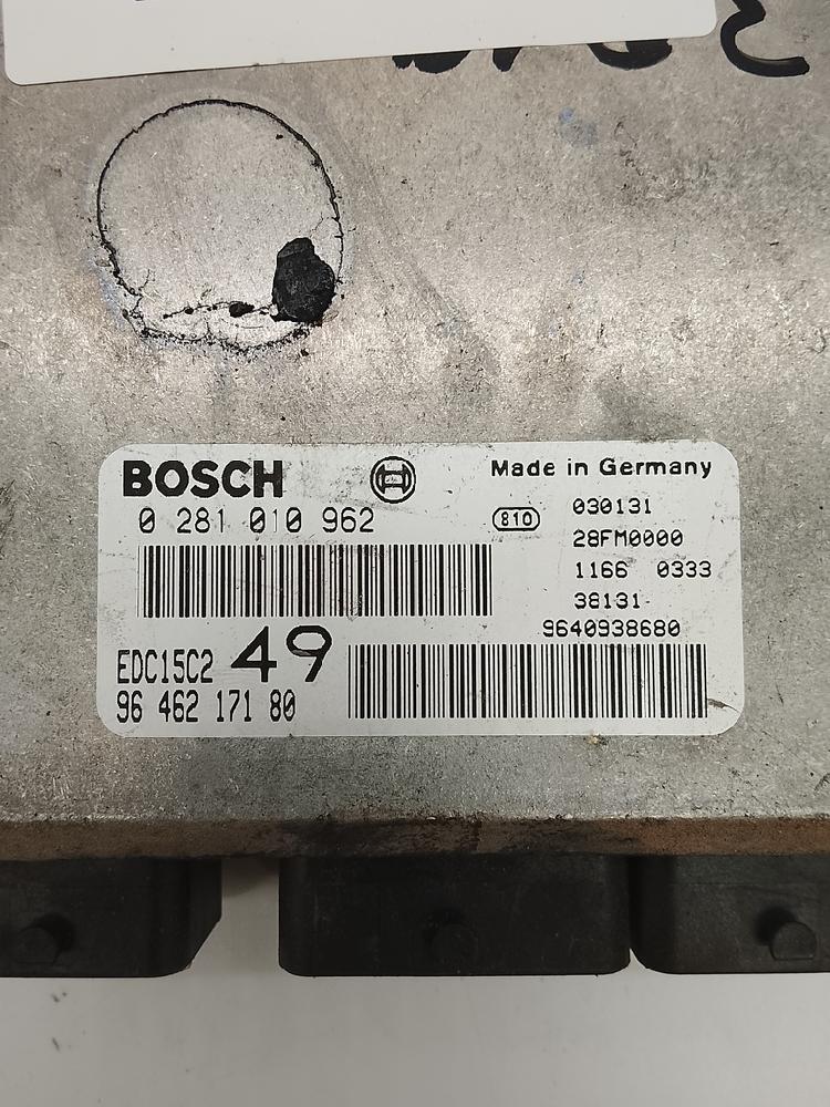 Switchboard engine uce 0281010962 de Citroen Xsara break (n2) 2001-2005 110 CV - pieza usada