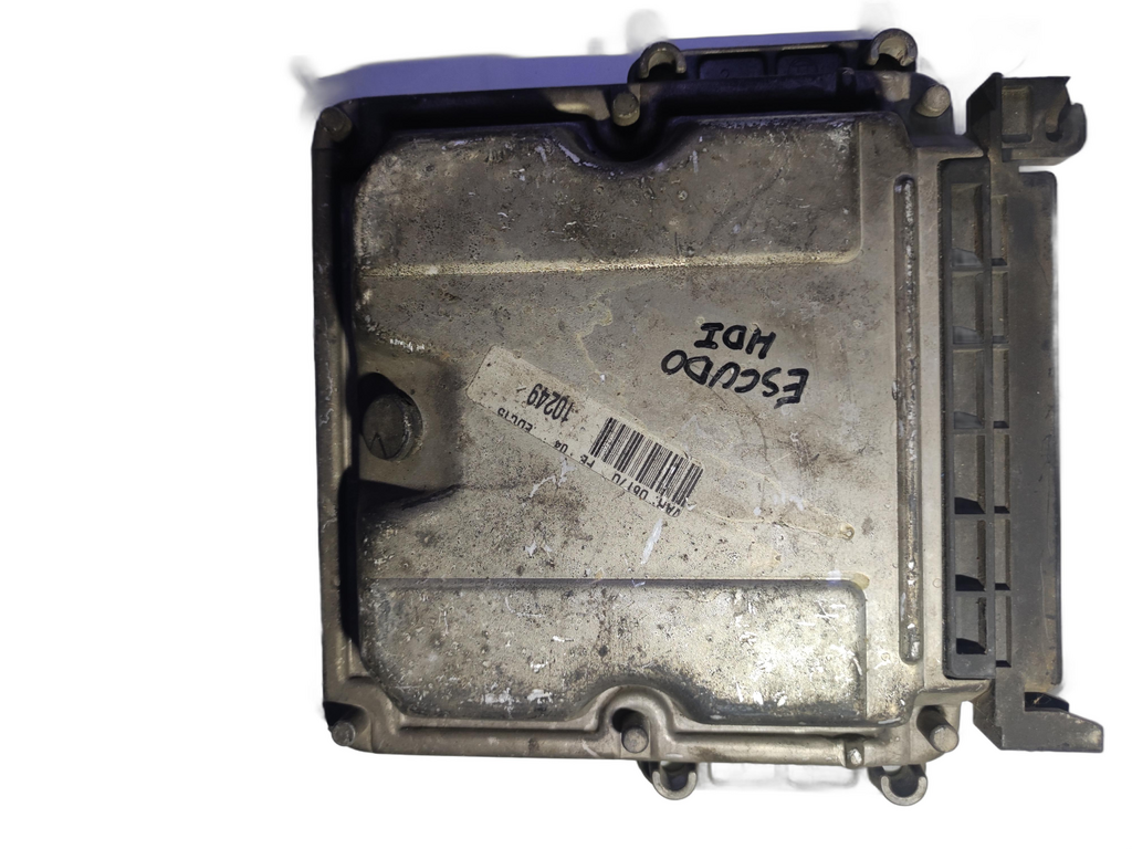 Centralita motor uce 0281010135 de Citroen Evasion monospace (22, u6) 1994-2002 109 CV - pieza usada