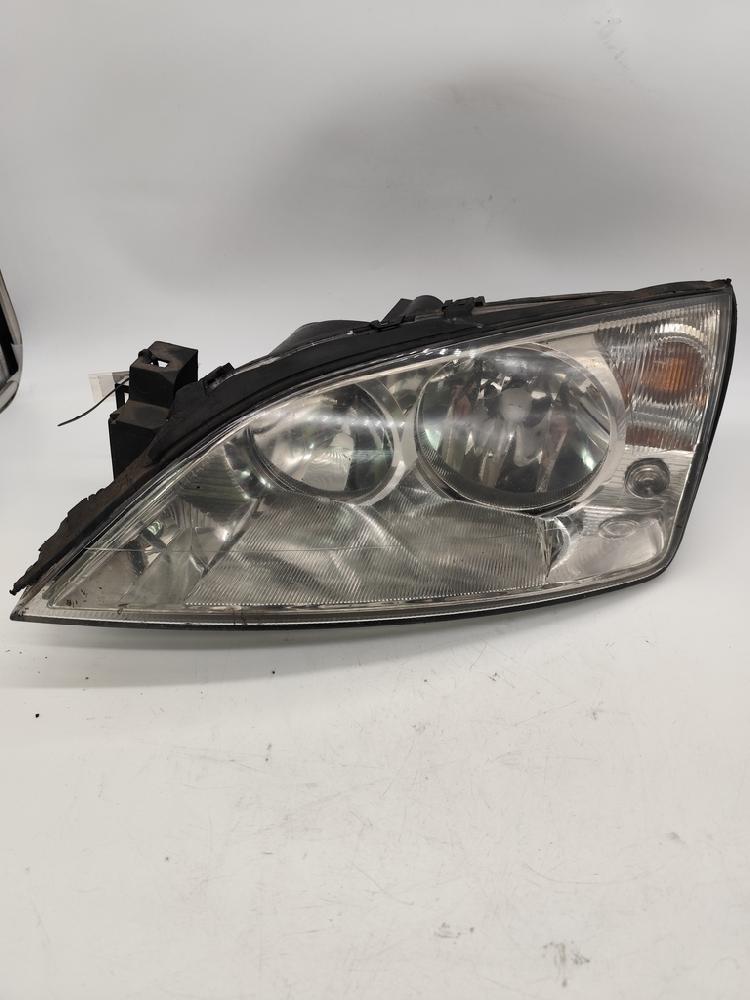 Faro izquierdo 1144909 de Ford Mondeo iii turnier (bwy) 2000-2007