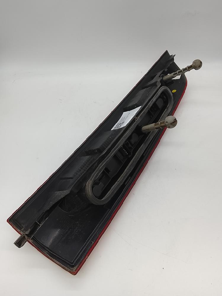Pisca tras esquerdo 8200150623 de Renault Kangoo express (fc0/1_) 2001-2009 - pieza usada