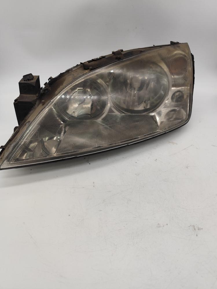 Faro izquierdo 1144909 de Ford Mondeo iii turnier (bwy) 2000-2007 - pieza usada