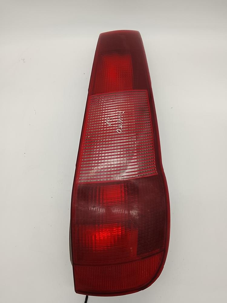 Feu arrière droit 7730722 de Fiat Punto 1993-1999