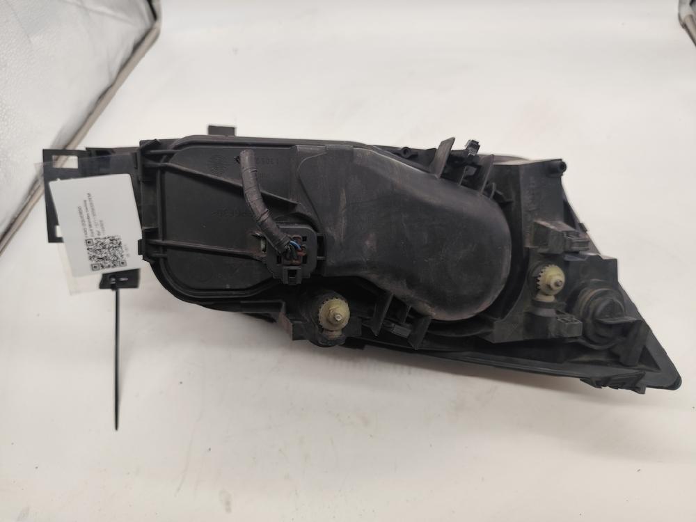 Faro izquierdo 1144909 de Ford Mondeo iii turnier (bwy) 2000-2007 - pieza usada