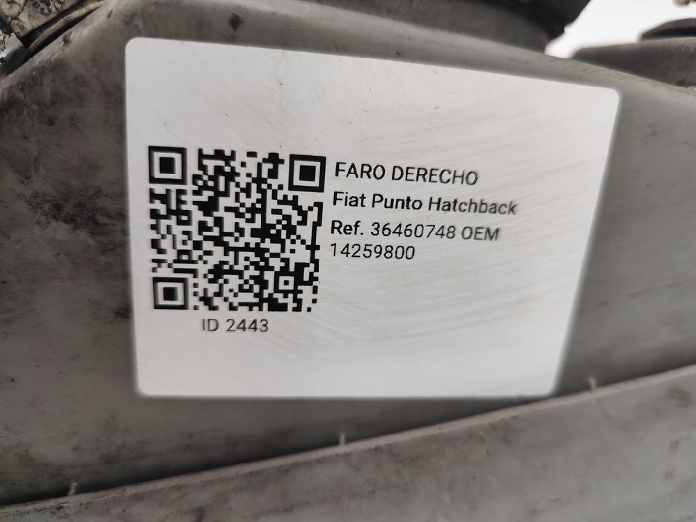 Phare droit 14259800 de Fiat Punto 1993-1999 - pieza usada