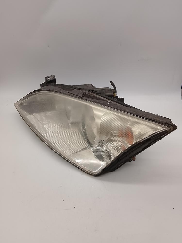 Scheinwerfer links 1435624 de Ford Mondeo iii turnier (bwy) 2000-2007 - pieza usada