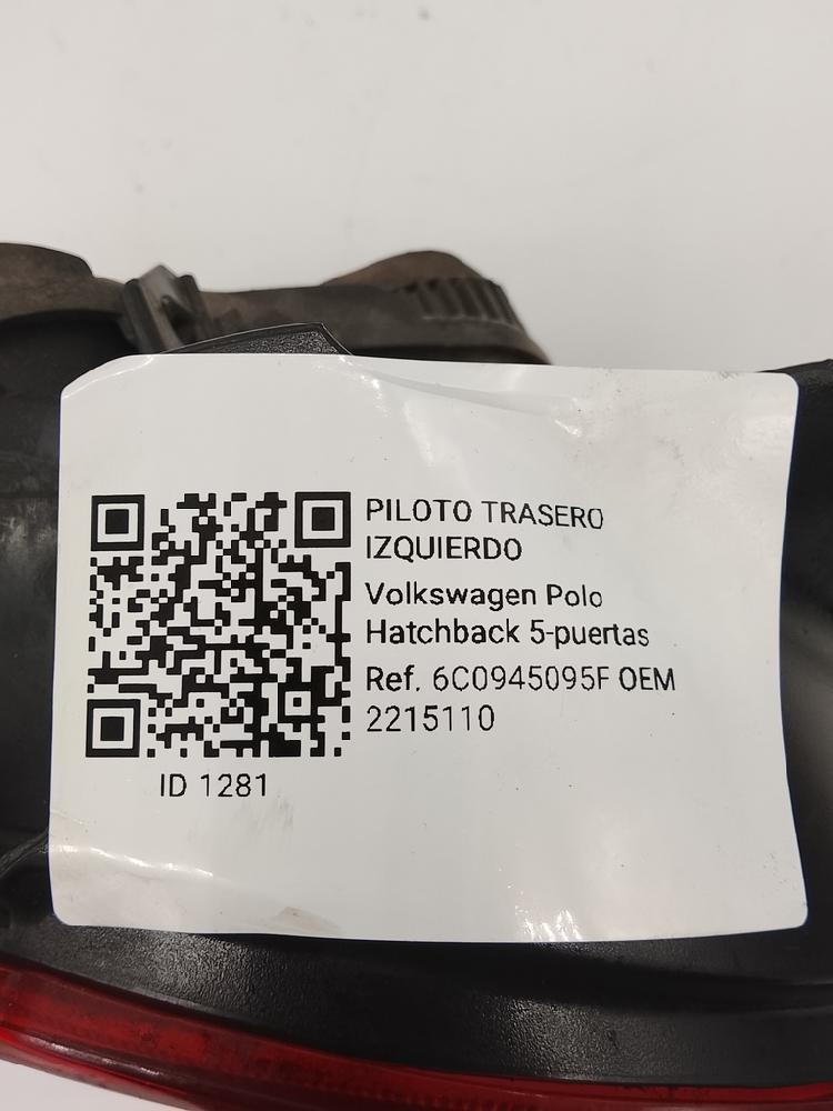 Piloto trasero izquierdo 2215110 de Volkswagen Polo v (6r1, 6c1) 2011-2014 - pieza usada