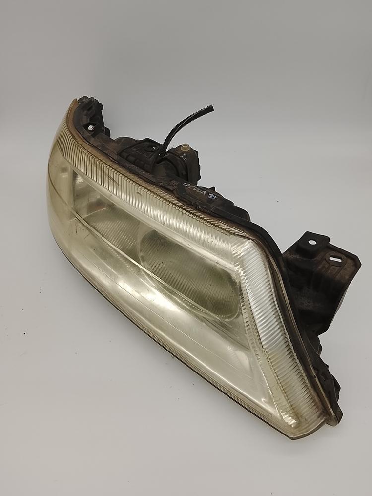 Headlamp rh 7701048931 de Renault Laguna ii grandtour (kg0/1_) 2001-2006