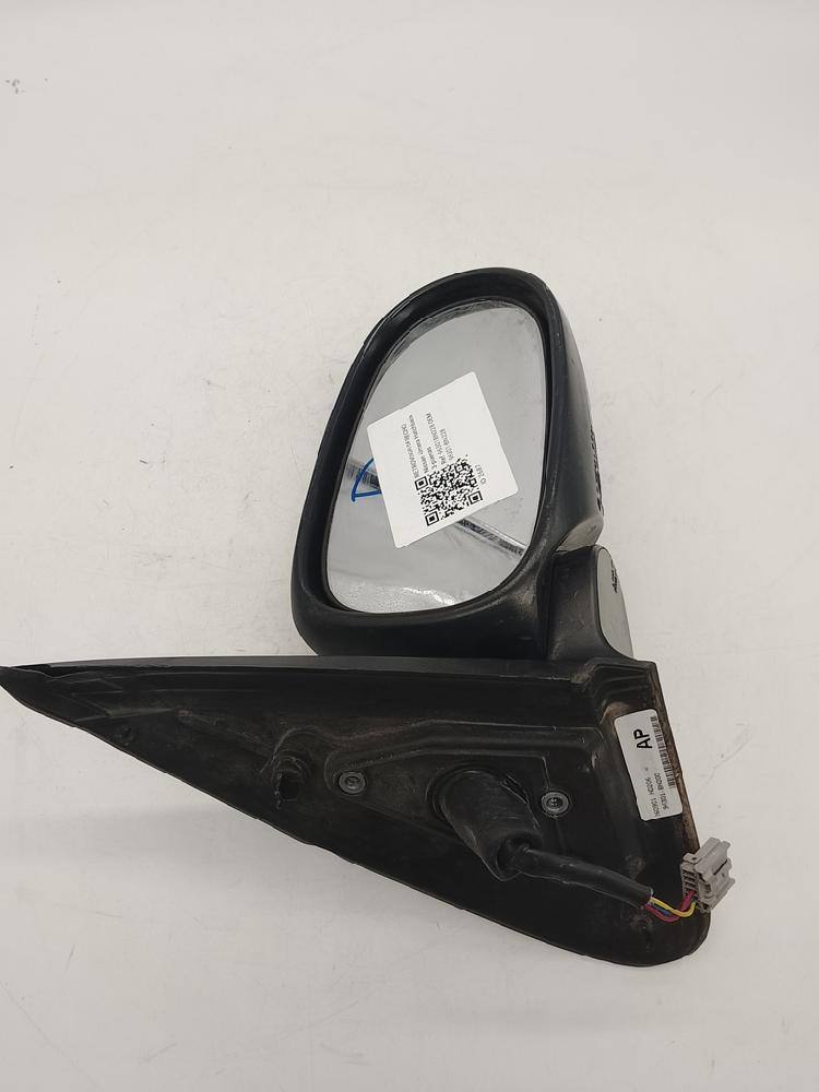 Retrovisor derecho 96301-BN228 de Nissan Almera 2000-2003 - pieza usada