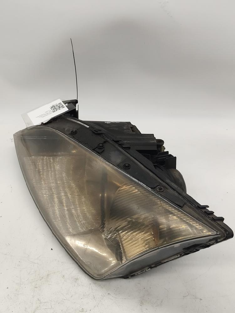 Faro izquierdo 1144909 de Ford Mondeo iii turnier (bwy) 2000-2007 - pieza usada