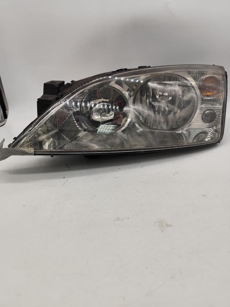 Faro izquierdo 1144909 de Ford Mondeo iii turnier (bwy) 2000-2007 - pieza usada