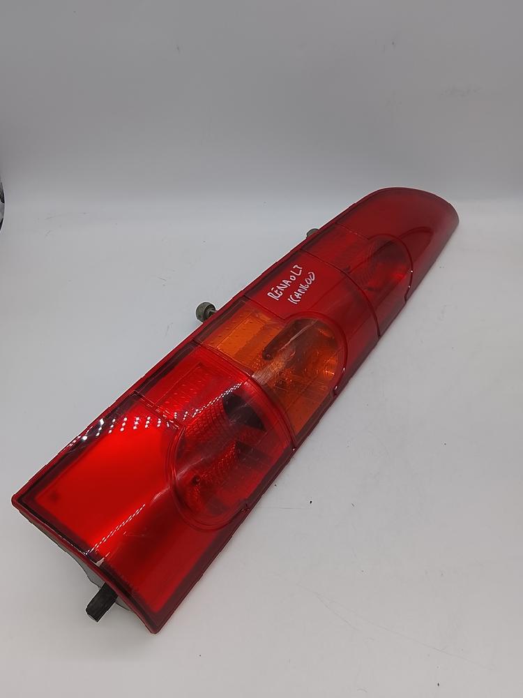 Piloto trasero izquierdo 8200150623 de Renault Kangoo express (fc0/1_) 2001-2009