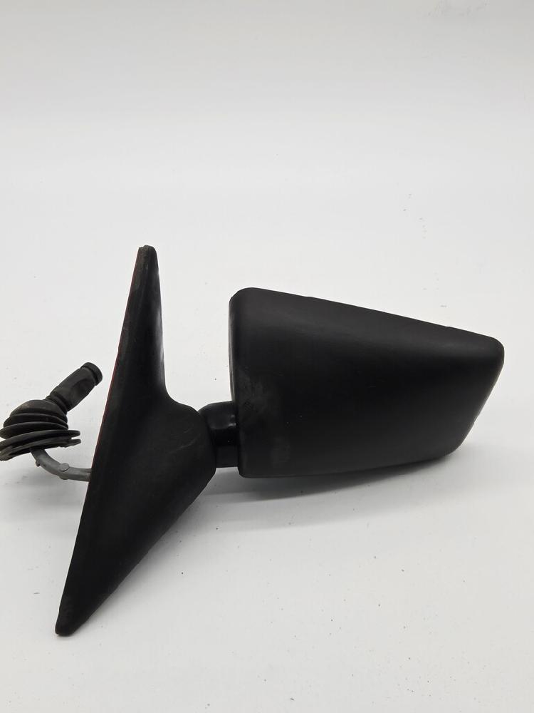 Retrovisor izquierdo 00747 de Citroen Ax (za-_) 1986-1994 - pieza usada