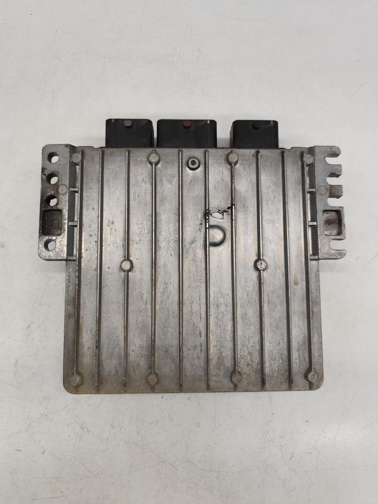 Centralita motor uce 5WS40023FT de Citroen Xsara (n1) 2000-2005 90 CV - pieza usada